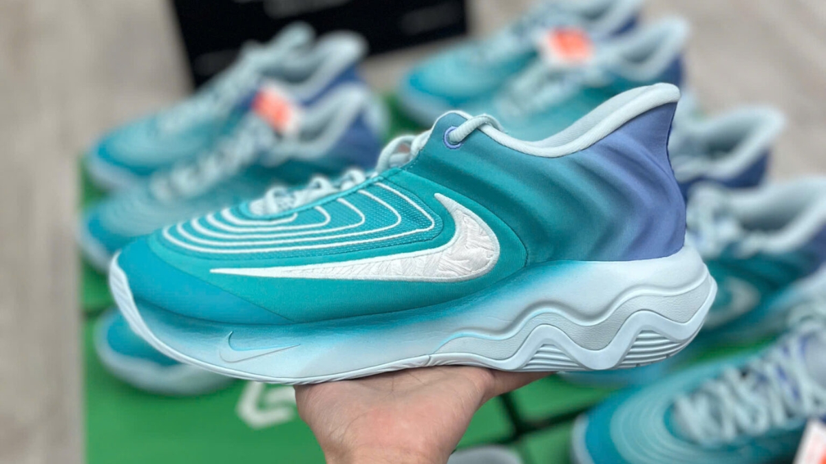 Review Nike Giannis Immortality 4: Liệu có phải là "Vua sân nhựa"?