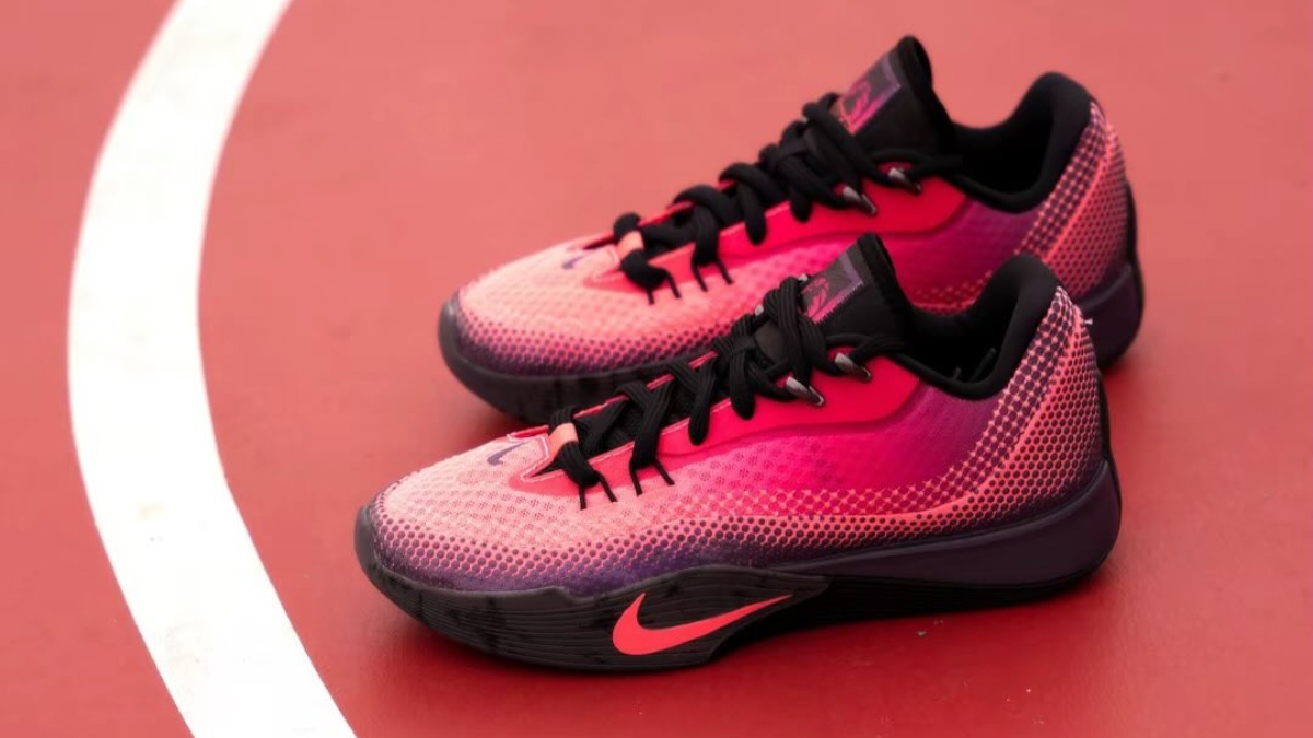 review nike s.t. flare: đôi giày bóng rổ ngoài trời chuyên dụng review nike s.t. flare: đôi giày bóng rổ ngoài trời chuyên dụng