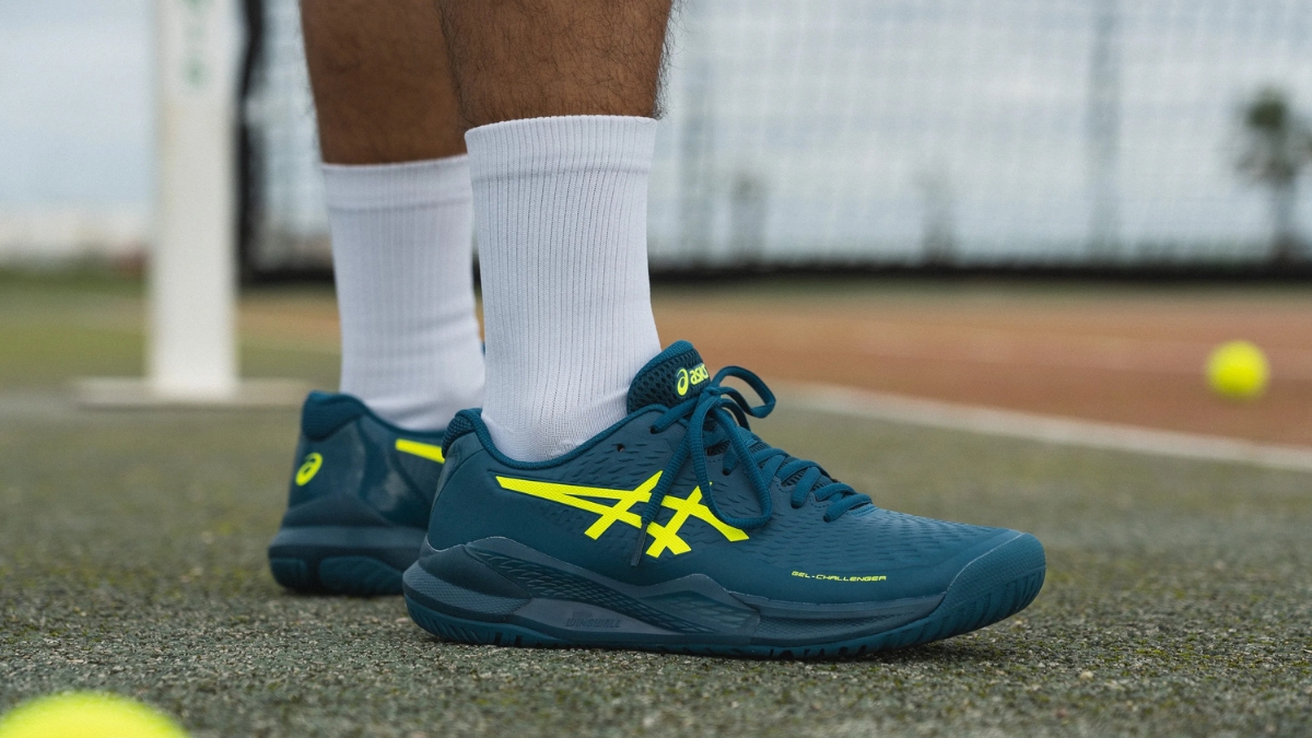so sánh asics gel-challenger 15 vs 14 hai 'người hùng' chạy bộ