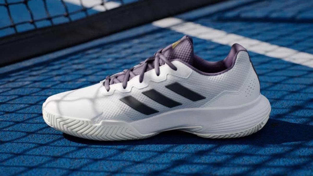 review adidas gamecourt 2.0 giày tennis giá rẻ
