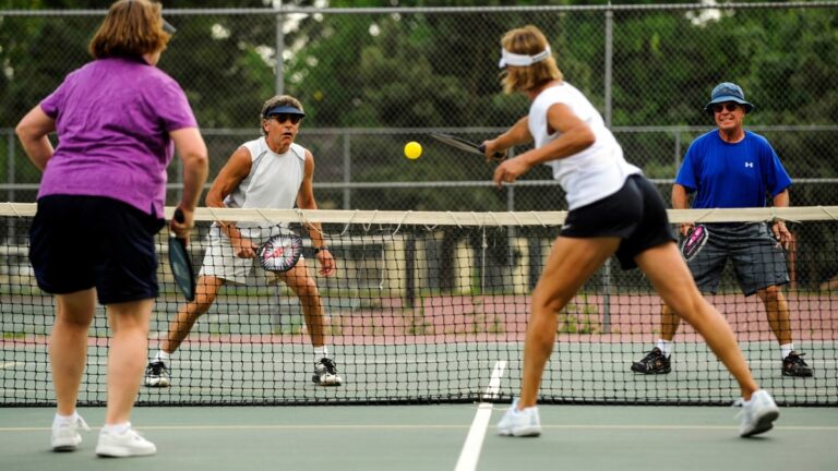 cách đọc vị đối thủ sau 3 lượt đánh trong pickleball