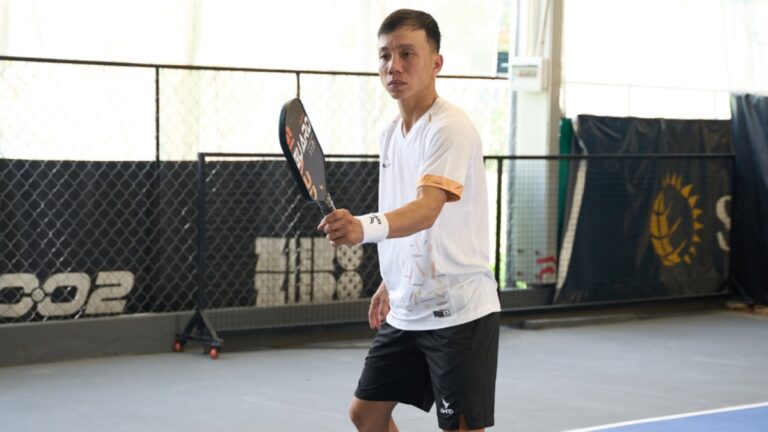 continental grip trong pickleball từ cơ bản đến nâng cao