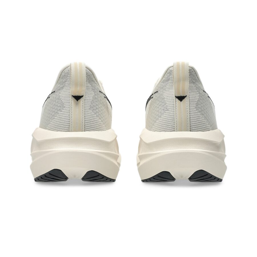 giày asics novablast 5 'oatmeal/black' 1011b974-250