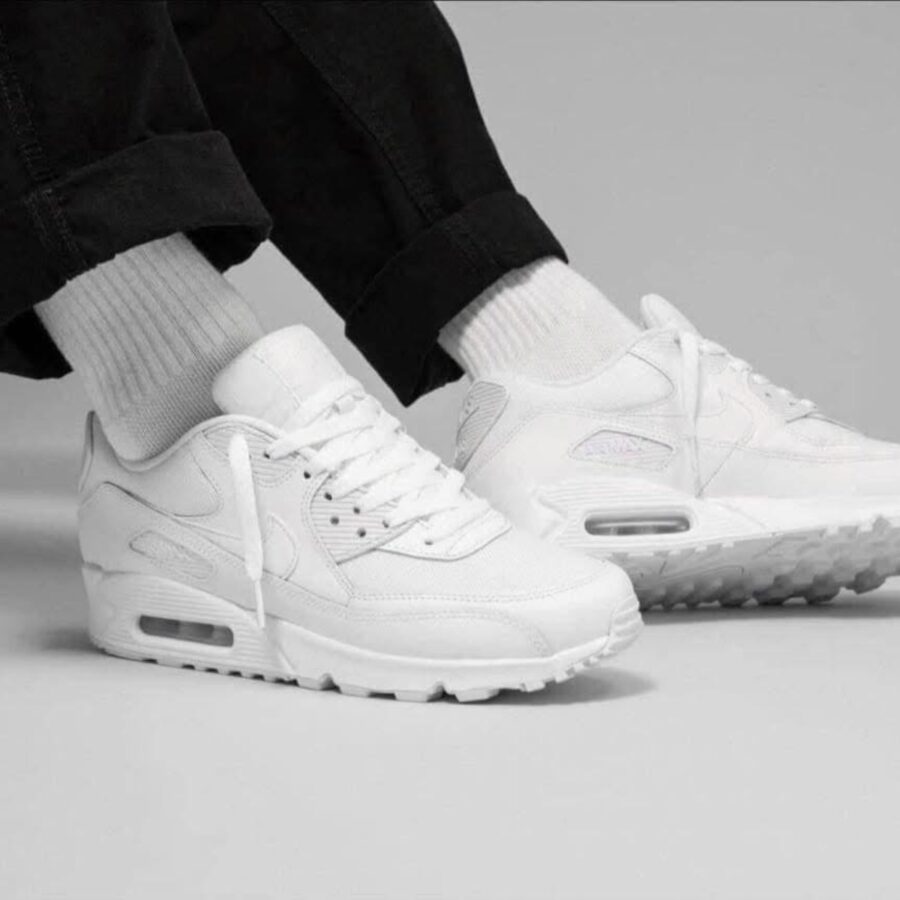 giày nike air max 90 ‘triple white’ dh8010-100
