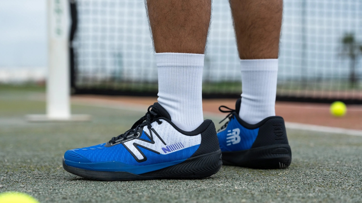 review new balance fuelcell 996v5 turf tốc độ có đáng mua