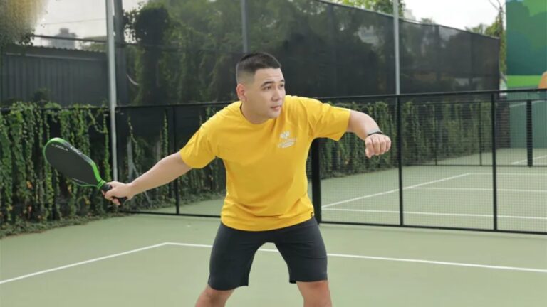cách chống lại cú đánh pickleball banger hiệu quả nhất