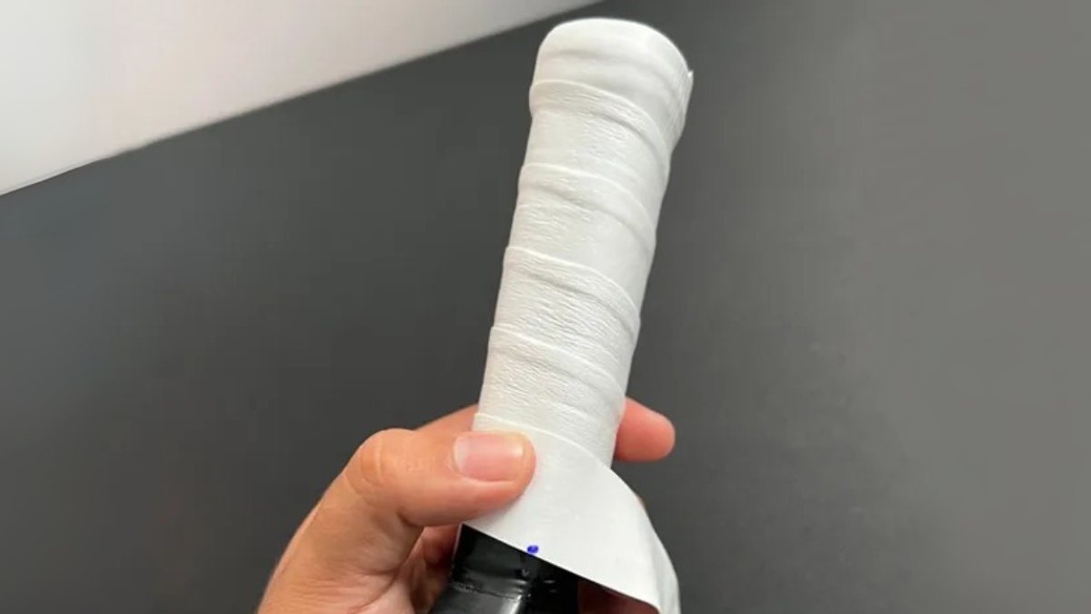 hướng dẫn cách quấn cán vợt pickleball chống trượt và êm tay