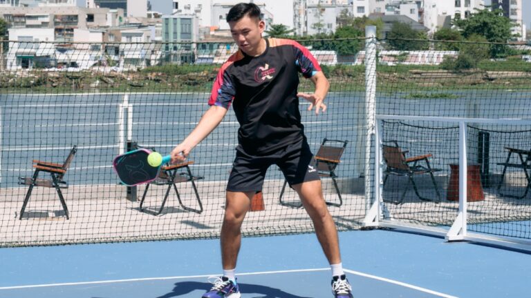 hướng dẫn a-z kỹ thuật dink trong pickleball dễ hiểu nhất