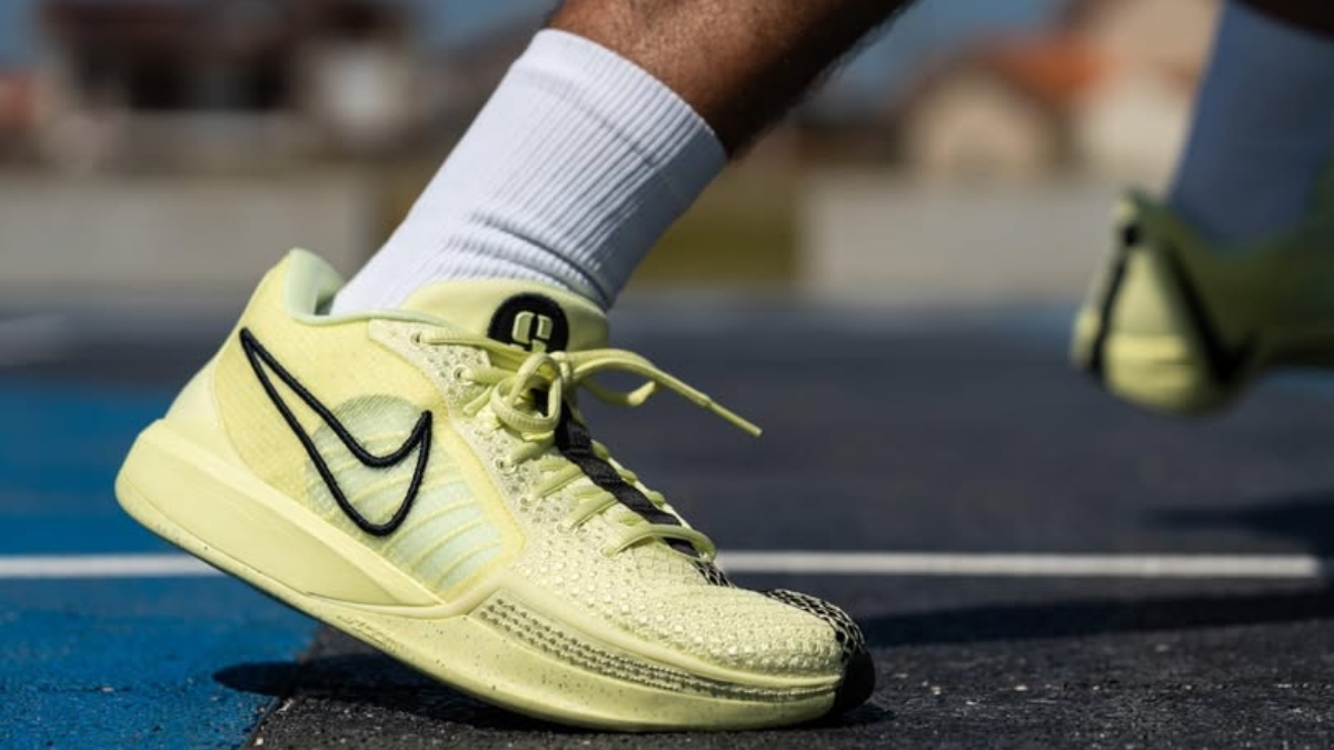 giày bóng rổ chơi pickleball được không?