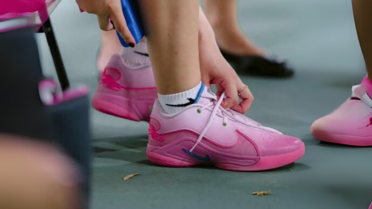 giày bóng rổ chơi pickleball được không?