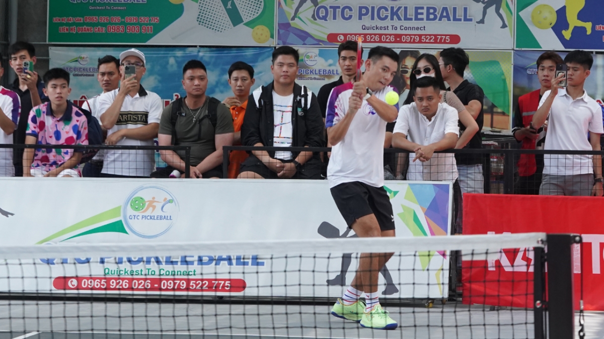 làm chủ kỹ thuật backhand 2 tay - biến điểm yếu thì vũ khí làm chủ kỹ thuật backhand 2 tay - biến điểm yếu thì vũ khí