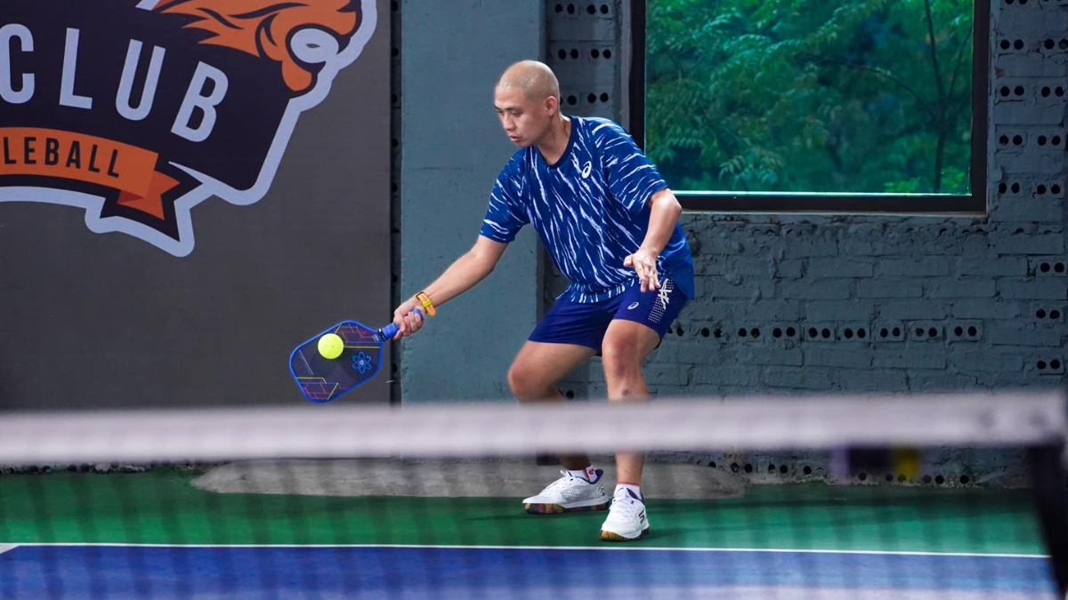 đánh bại đối thủ với mẹo chơi pickleball giúp nâng trình