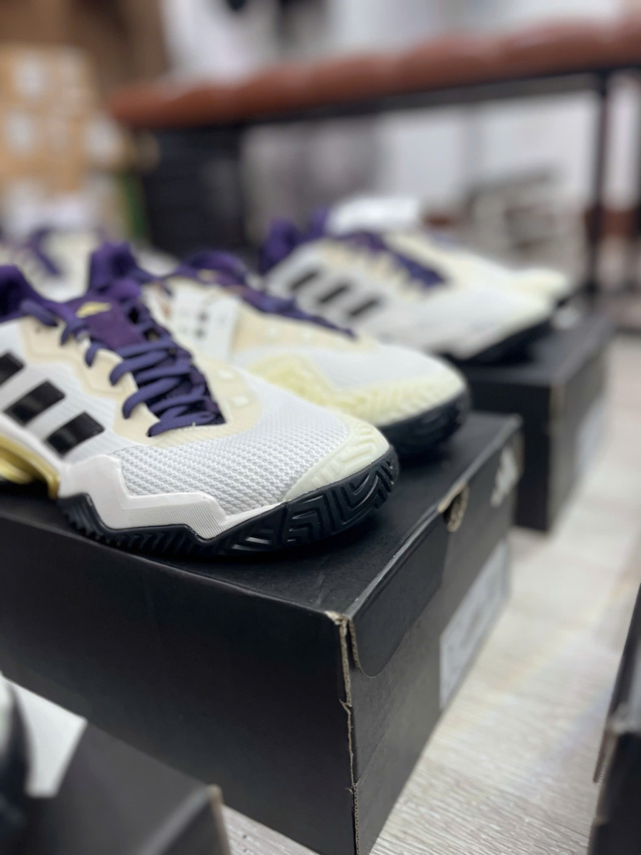 giày tennis/pickleball adidas barricade 13 'core white' jr1499