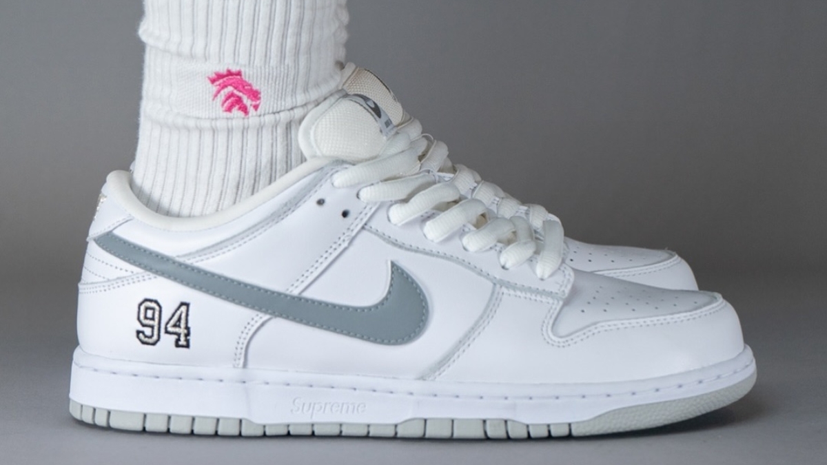 bộ sưu tập độc quyền supreme x nike sb dunk bộ sưu tập độc quyền supreme x nike sb dunk