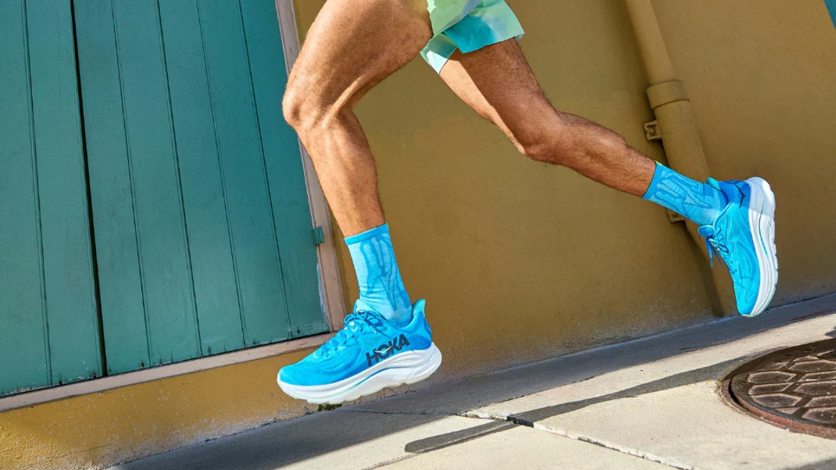 top 10 giày chạy bộ hoka được yêu thích nhất năm 2025 top 10 giày chạy bộ hoka được yêu thích nhất năm 2025