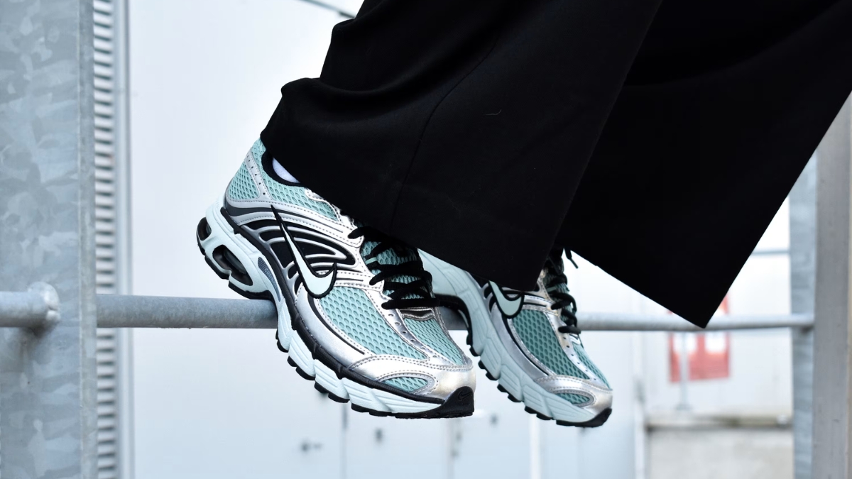 nike hồi sinh dòng giày air max moto với moto 2k