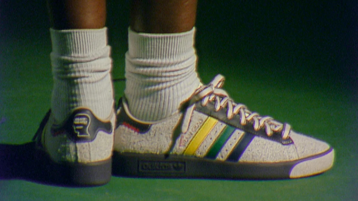 bộ sưu tập adidas x brain dead đầy sự bùng nổ sáng tạo