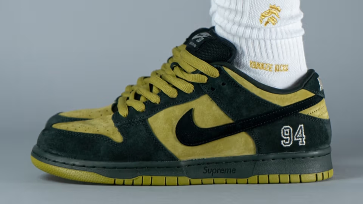 bộ sưu tập độc quyền supreme x nike sb dunk bộ sưu tập độc quyền supreme x nike sb dunk