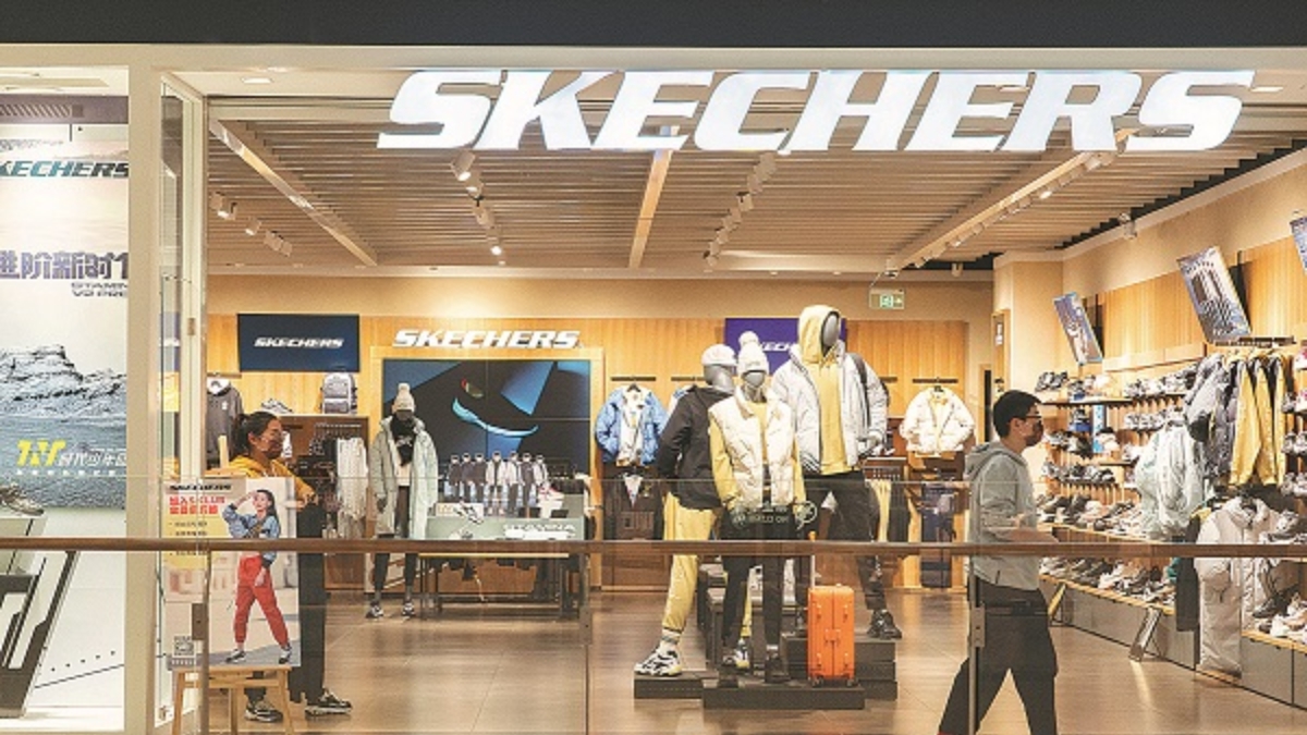 Thương hiệu Skechers của nước nào? Ai là chủ sở hữu?