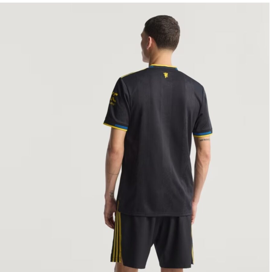 áo adidas jersey bóng đá manchester united 2526 third authentic 'black' ji7419
