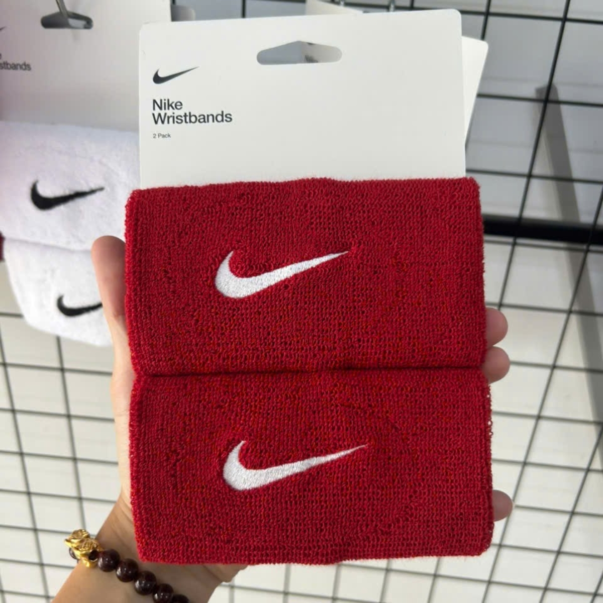 băng tay nike swoosh wide 'red' bn2094-601 (3) băng tay nike swoosh wide 'red' bn2094-601