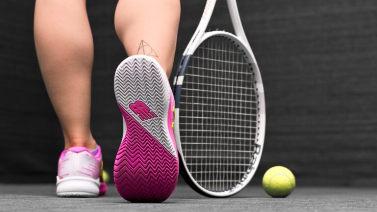 7 tiêu chí chọn giày tennis "vàng" giúp bạn đầu tư thông minh