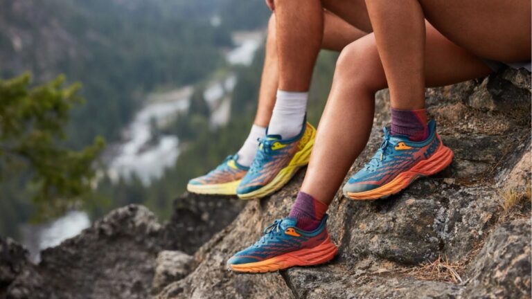 top 10 giày chạy bộ chống thấm nước tốt nhất 2025