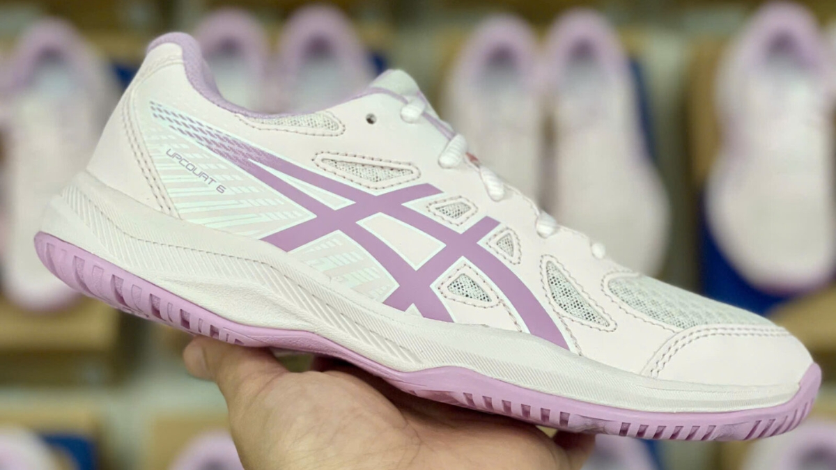 asics upcourt 6: đôi giày cho các môn thể thao trong nhà asics upcourt 6: đôi giày cho các môn thể thao trong nhà
