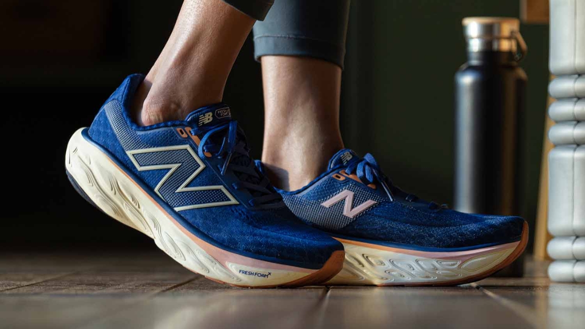 top 8 mẫu giày chạy phá đảo marathon 2025