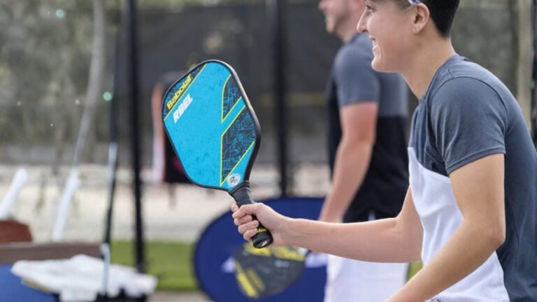 babolat mnstr power và touch: cắp đôi hoàn hảo mọi chiến thuật