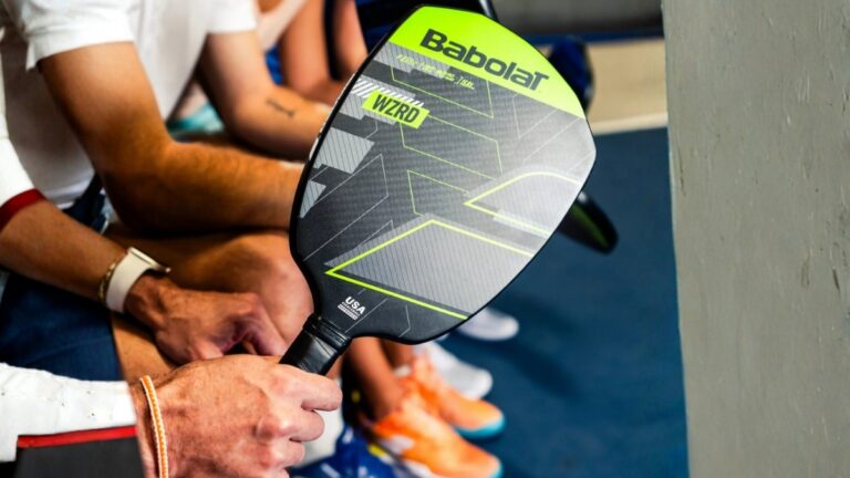 babolat wzrd: cây vợt "ma thuật" thay đổi cách chơi của bạn