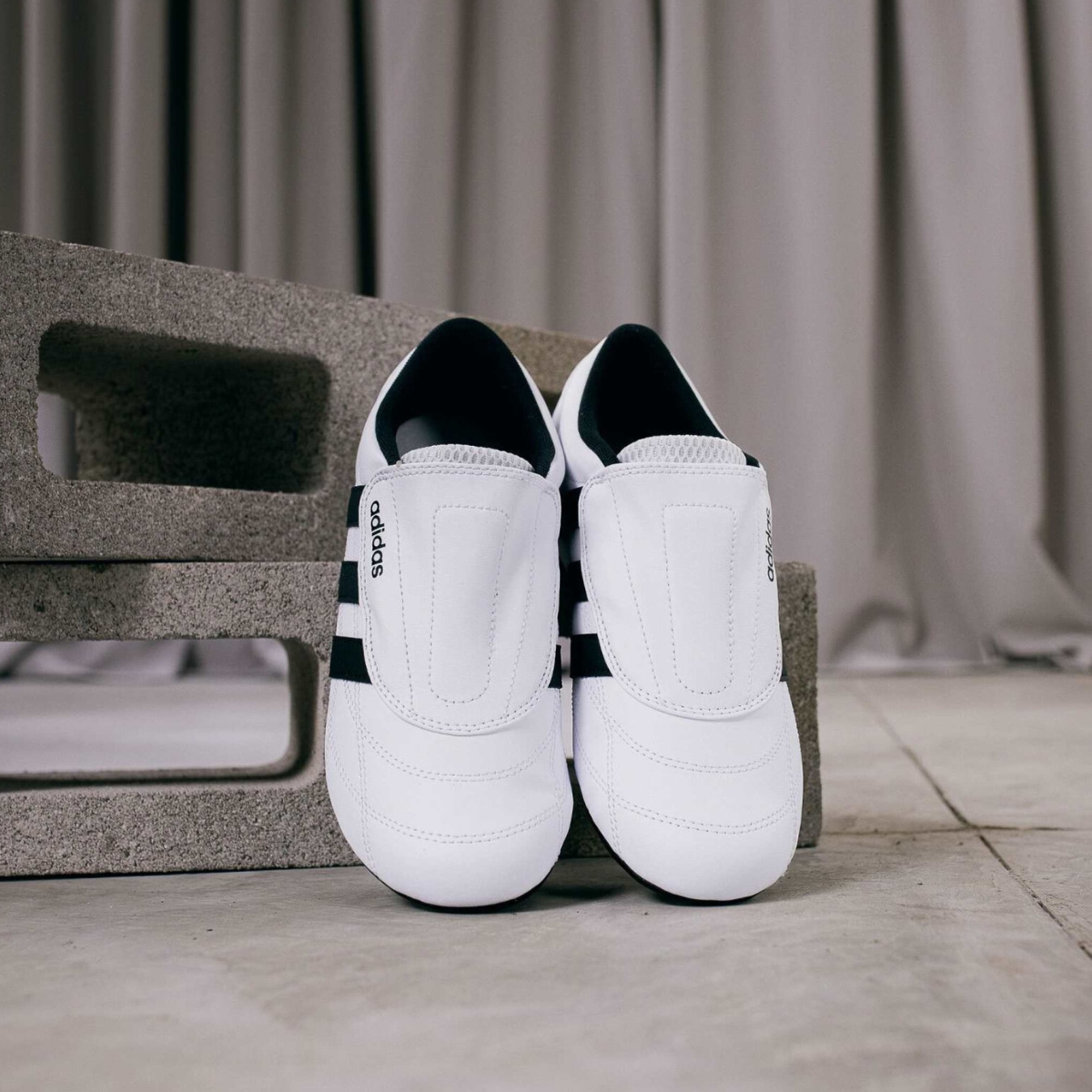 giày adidas tekwen 'cloud white' js3870 (7) giày adidas tekwen 'cloud white' js3870