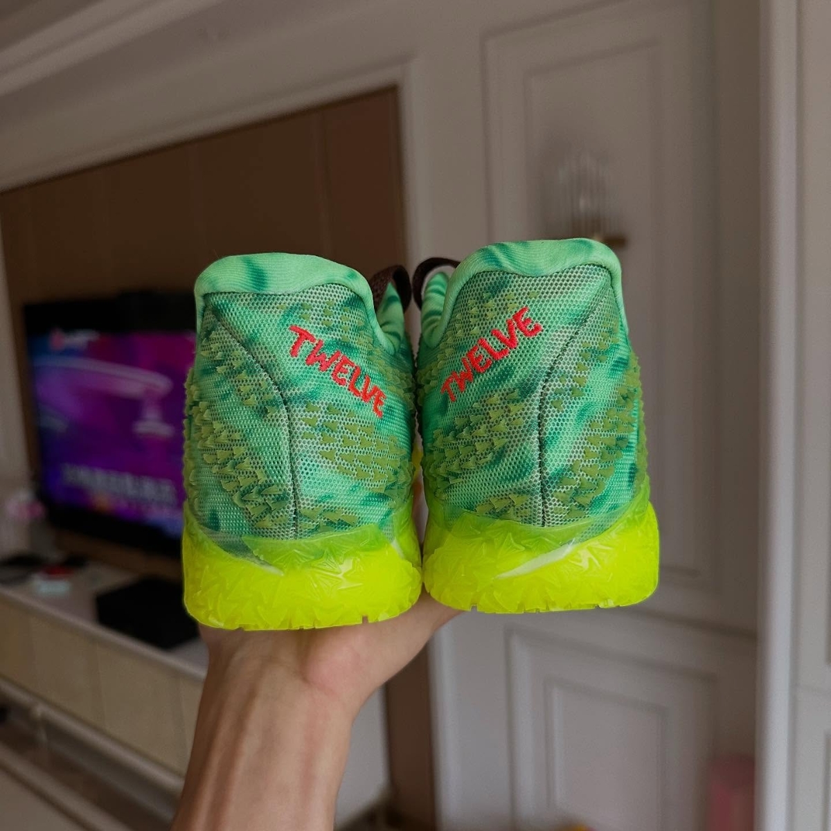 giày nike ja 3 'spooky season' hv9923-700_hv9924-700 (3) giày nike ja 3 'spooky season' hv9923-700/hv9924-700