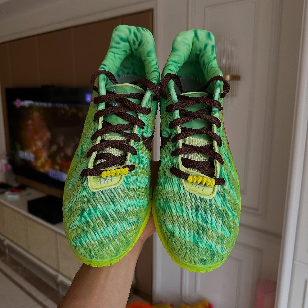 giày nike ja 3 'spooky season' hv9923-700_hv9924-700 (4) giày nike ja 3 'spooky season' hv9923-700/hv9924-700