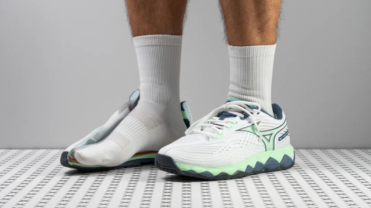 mizuno wave enforce tour 2: lựa chọn hoàn hảo cho tay vợt giỏi