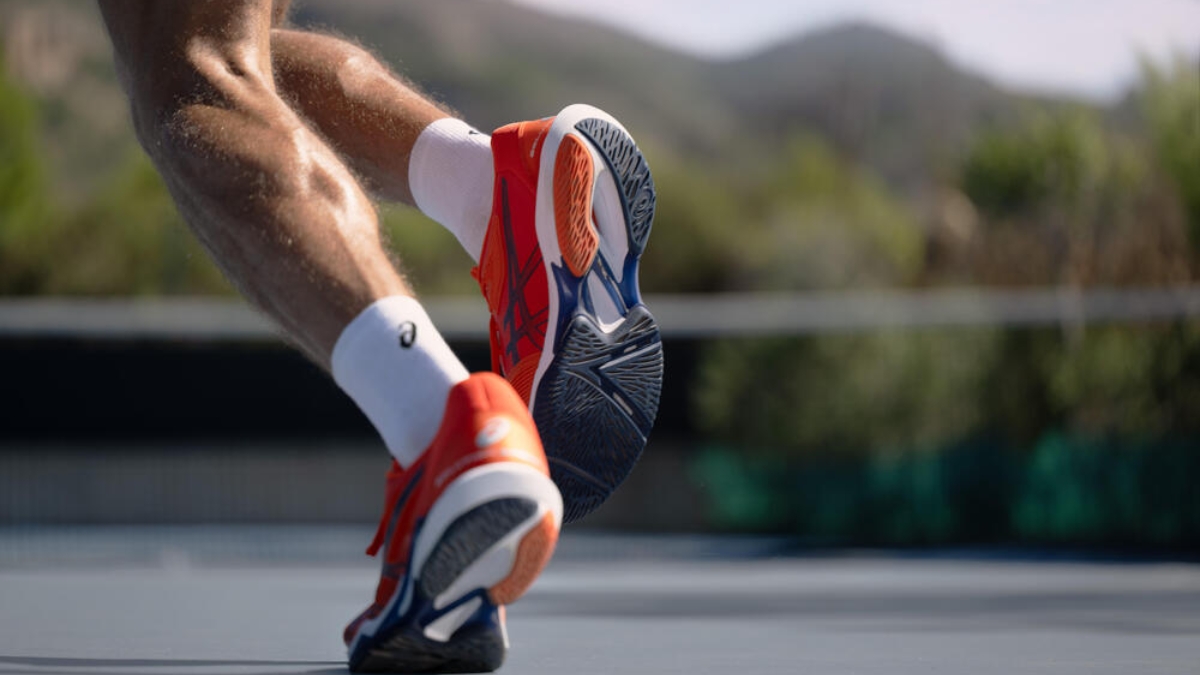 giày tennis có chạy bộ được không? tiện 1 phút, hại lâu dài giày tennis có chạy bộ được không? tiện 1 phút, hại lâu dài