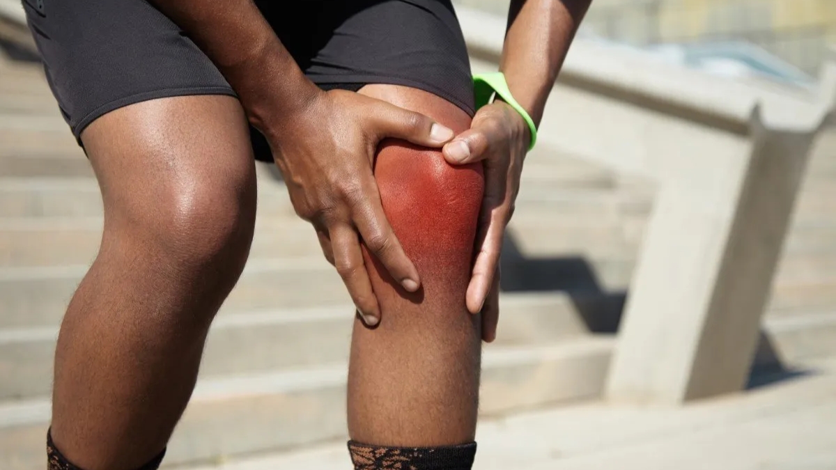 5 lý do khiến người mới chơi dễ đau đầu gối khi tập pickleball 5 lý do khiến người mới chơi dễ đau đầu gối khi tập pickleball