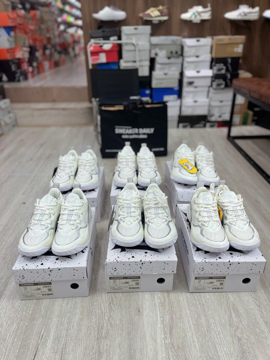 giày rigorer ar battle 2 'white sliver' z323360103-4