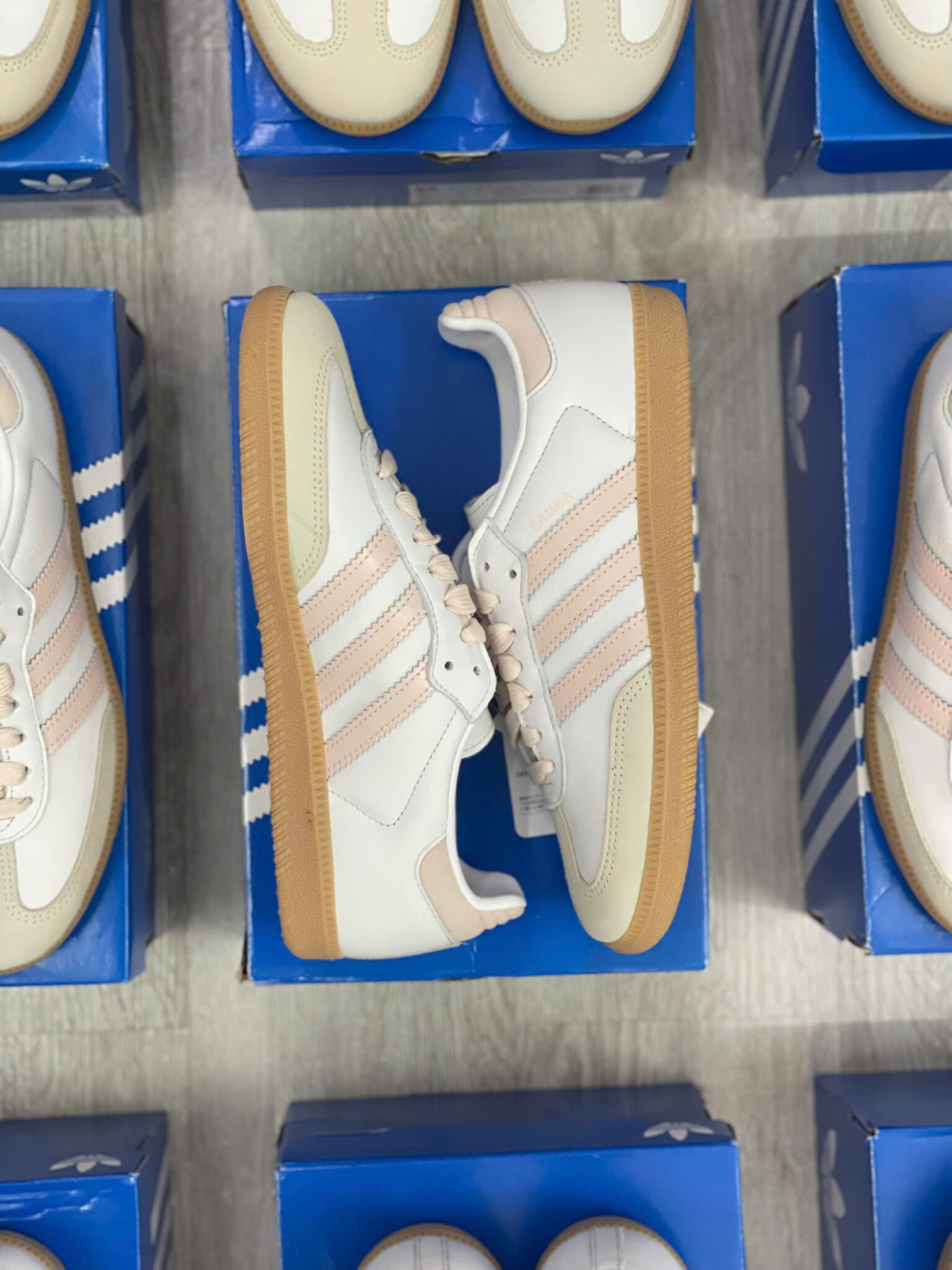 z7166910888162_e08e12031a834a4f5f165be14e039cbb giày adidas samba og ‘cloud white’ js1351