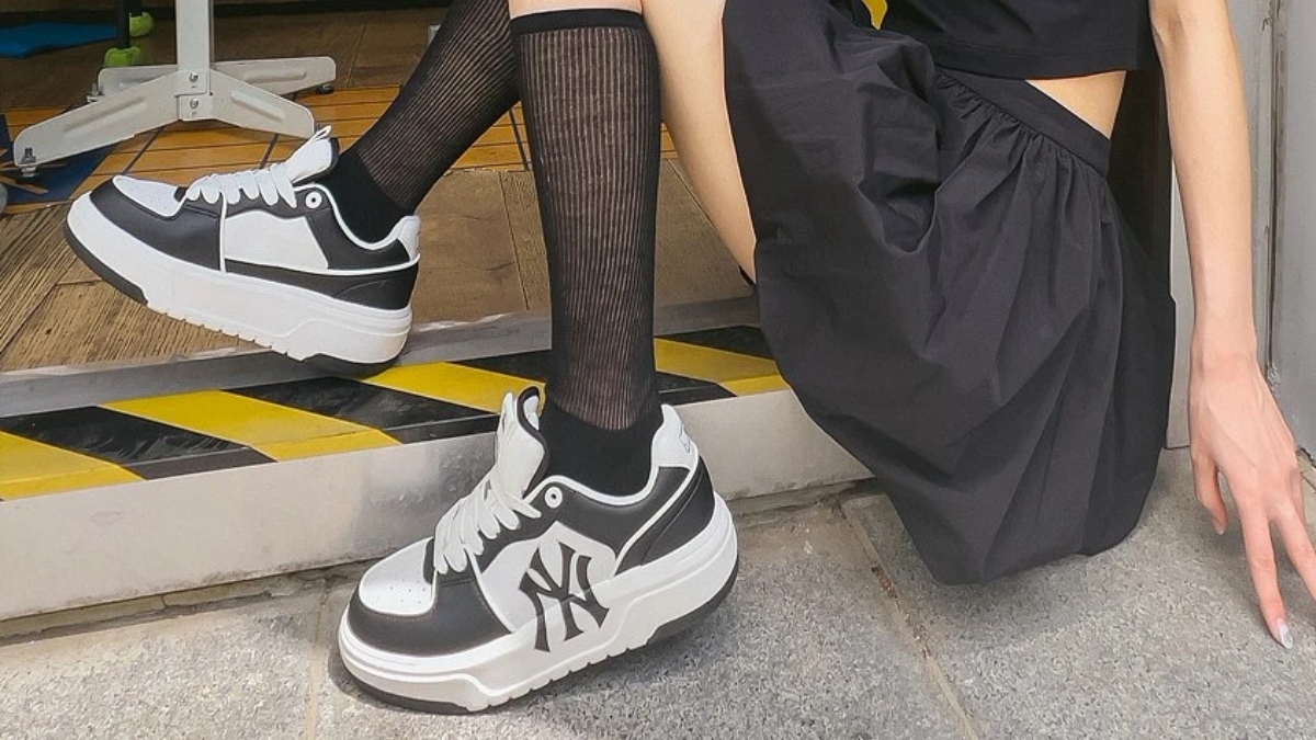 top 10 giày retro hot nhất 2025 không thể bỏ lỡ