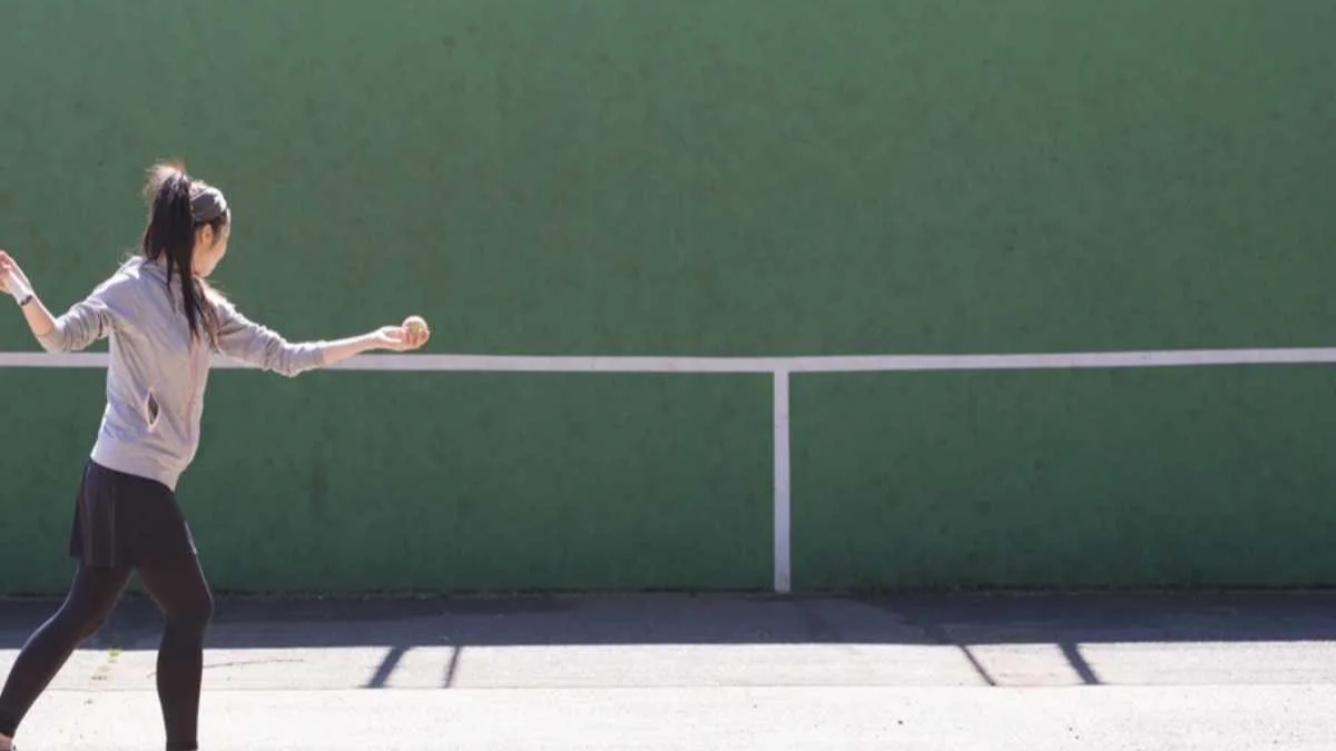 5 bài tập pickleball với tường giúp cải thiện cú trái tay 5 bài tập pickleball với tường giúp cải thiện cú trái tay