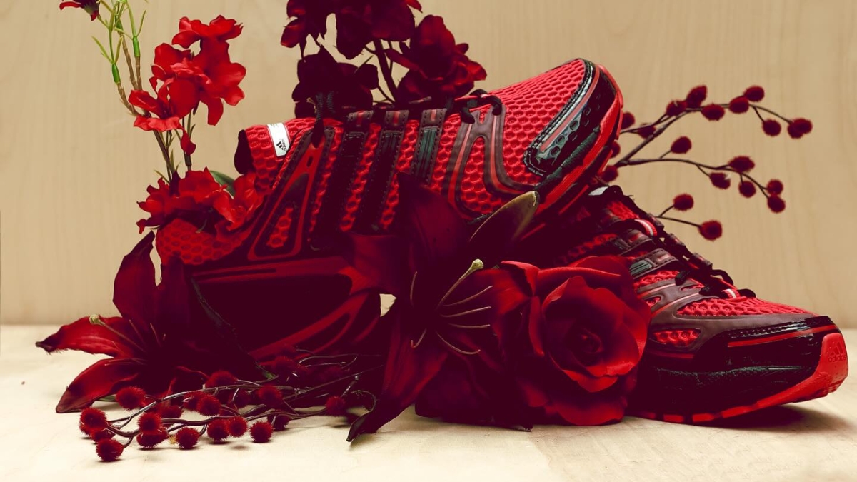 adidas adistar control 5 – thông điệp về cuộc chiến ung thư adidas adistar control 5 – thông điệp về cuộc chiến ung thư