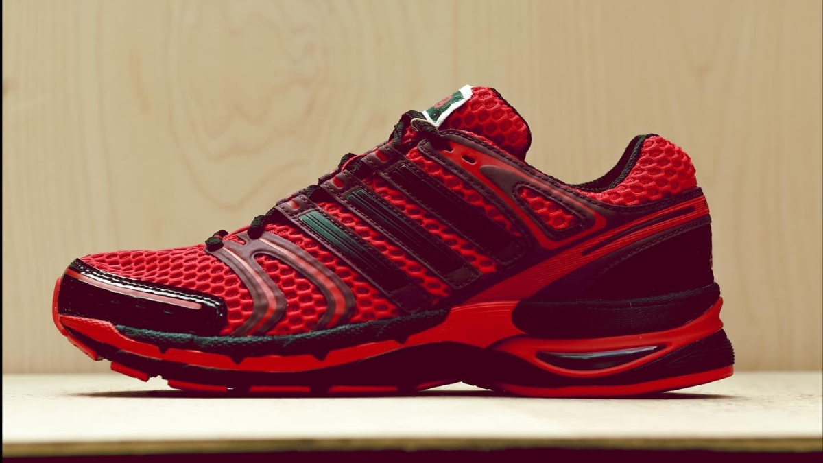 adidas adistar control 5 – thông điệp về cuộc chiến ung thư adidas adistar control 5 – thông điệp về cuộc chiến ung thư