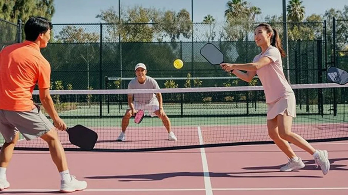 mất kiểm soát khi chơi pickleball: nguyên nhân và chiến lược mất kiểm soát khi chơi pickleball: nguyên nhân và chiến lược