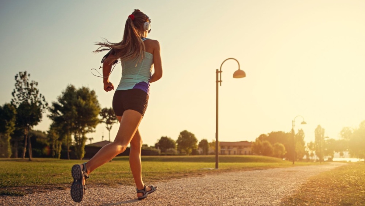 người bị giãn tĩnh mạch có nên chạy bộ không?