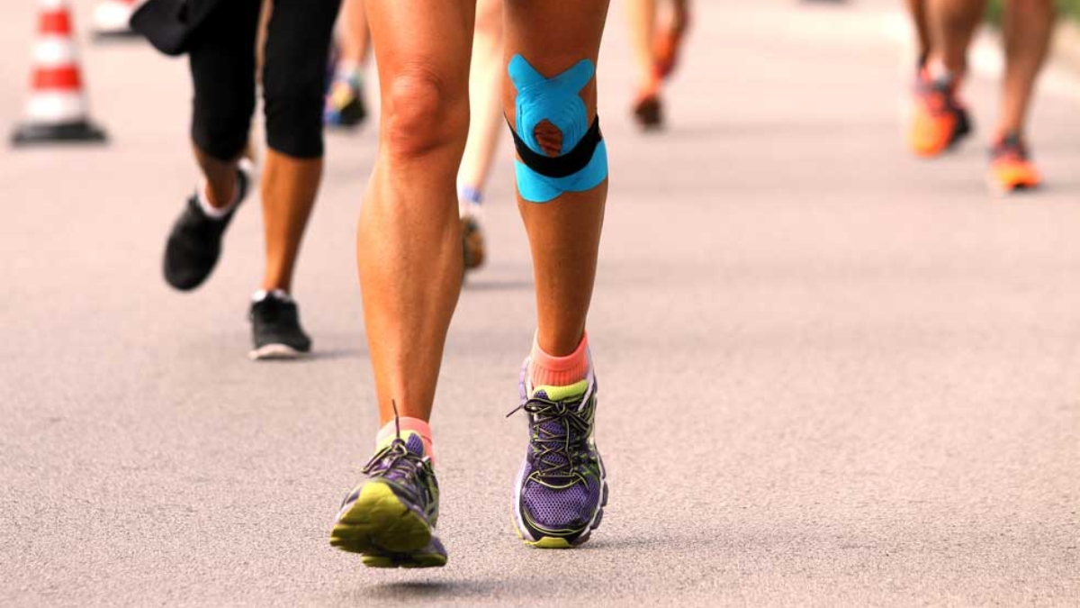 băng dán cơ thể thao cho runners: bảo vệ khớp khi chạy