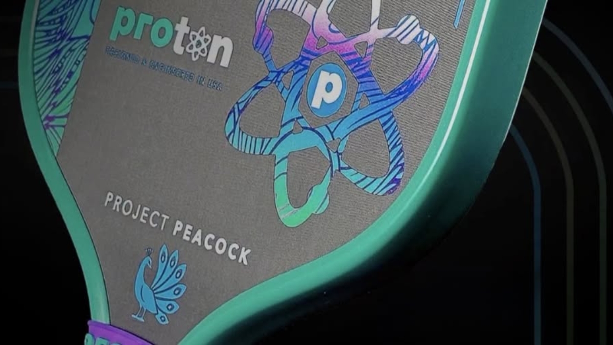 proton project peacock: cú đột phá làm 'nghiện' mọi tay vợt