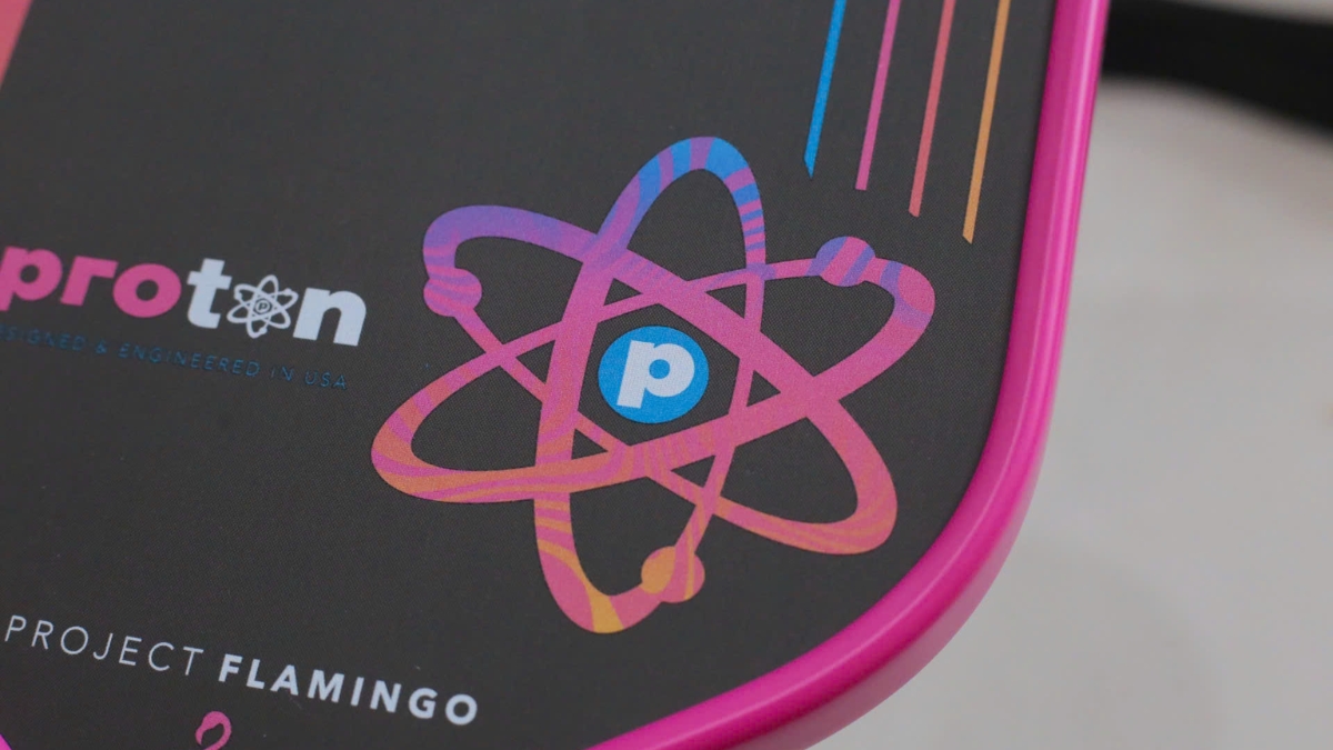 proton series 3 flamingo: "cỗ máy" tạo xoáy thống lĩnh sân đấu