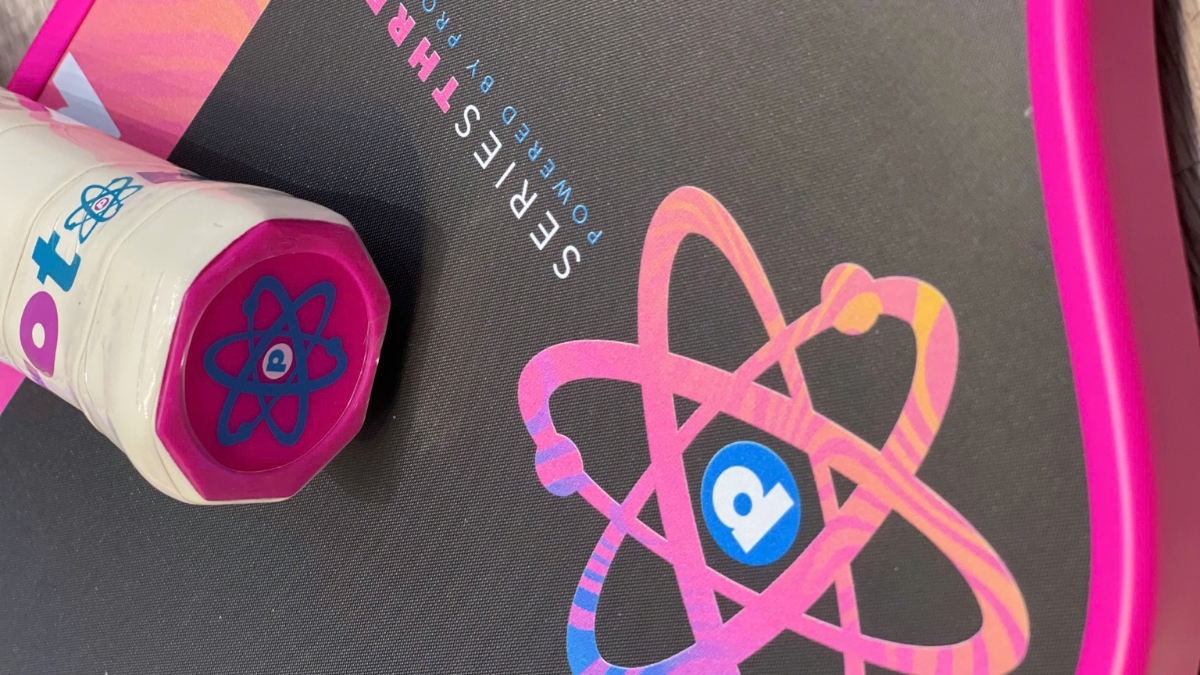 proton series 3 flamingo: "cỗ máy" tạo xoáy thống lĩnh sân đấu