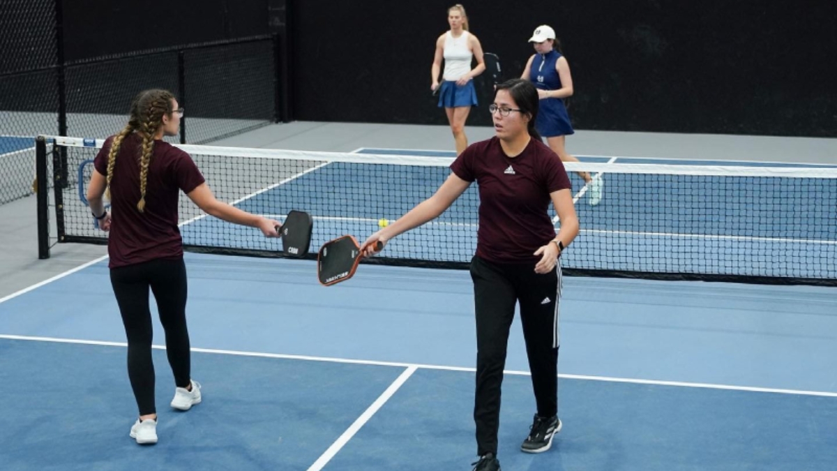 bí mật 13 cách đánh bóng pickleball khiến đối thủ "bó tay" bí mật 13 cách đánh bóng pickleball khiến đối thủ "bó tay"